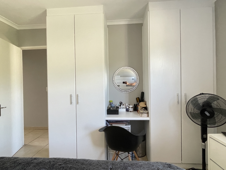 To Let 3 Bedroom Property for Rent in Bloubergstrand Western Cape